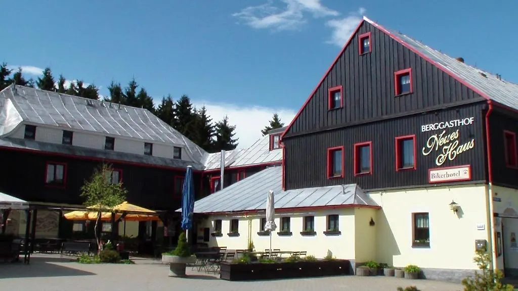 Berggasthof Neues Haus-1