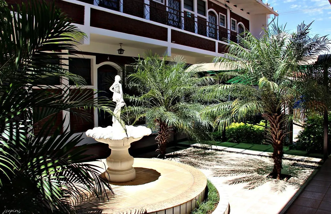 Hotel Js-1