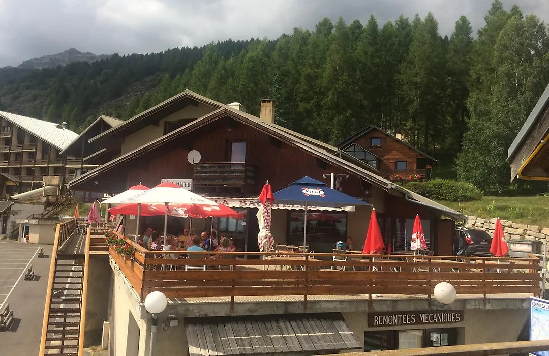 La bagatelle-1