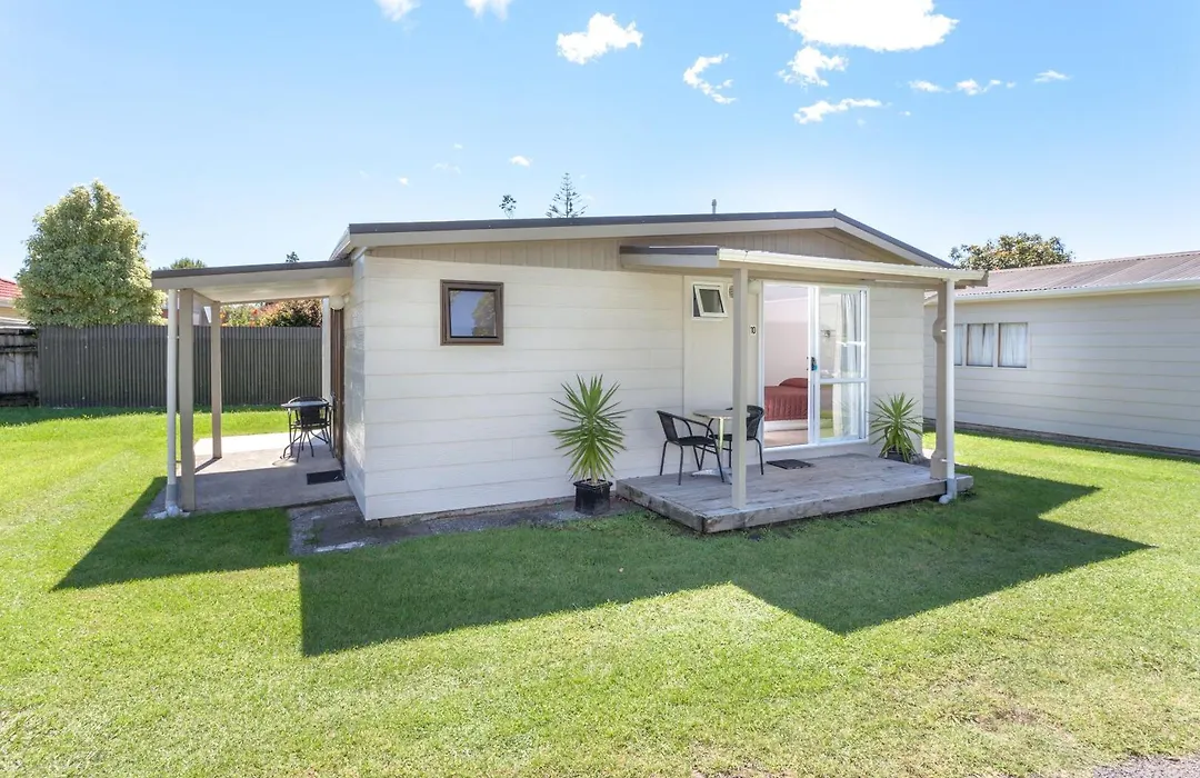Harbourside Holiday Park-1