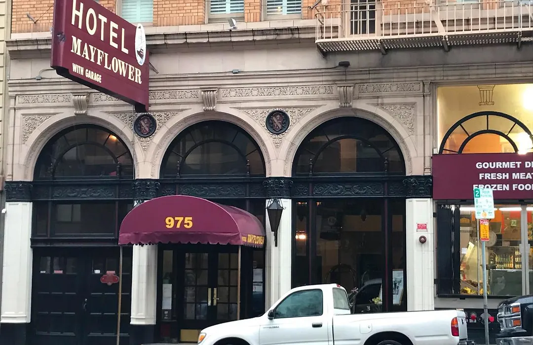 Mayflower Hotel-1