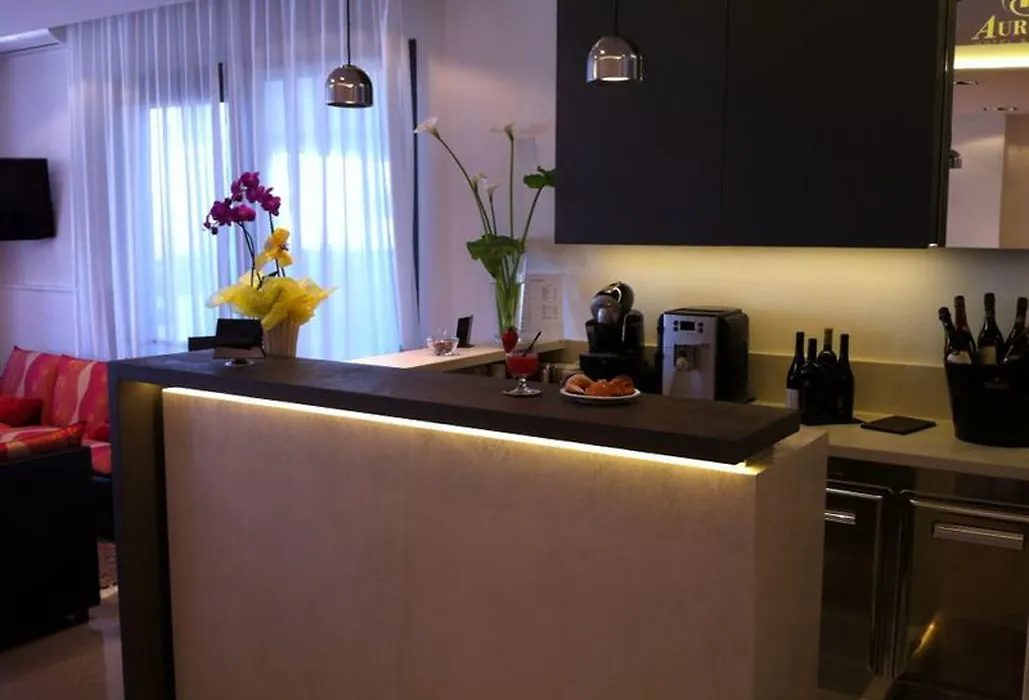 Hotel Aurora-1
