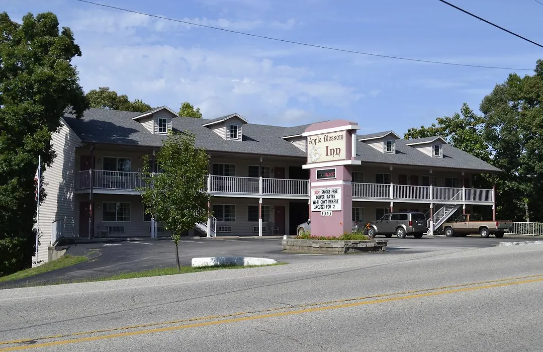Apple Blossom Inn-1