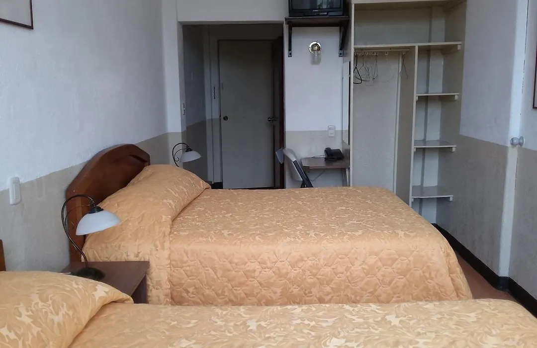 Hotel Centenario-1