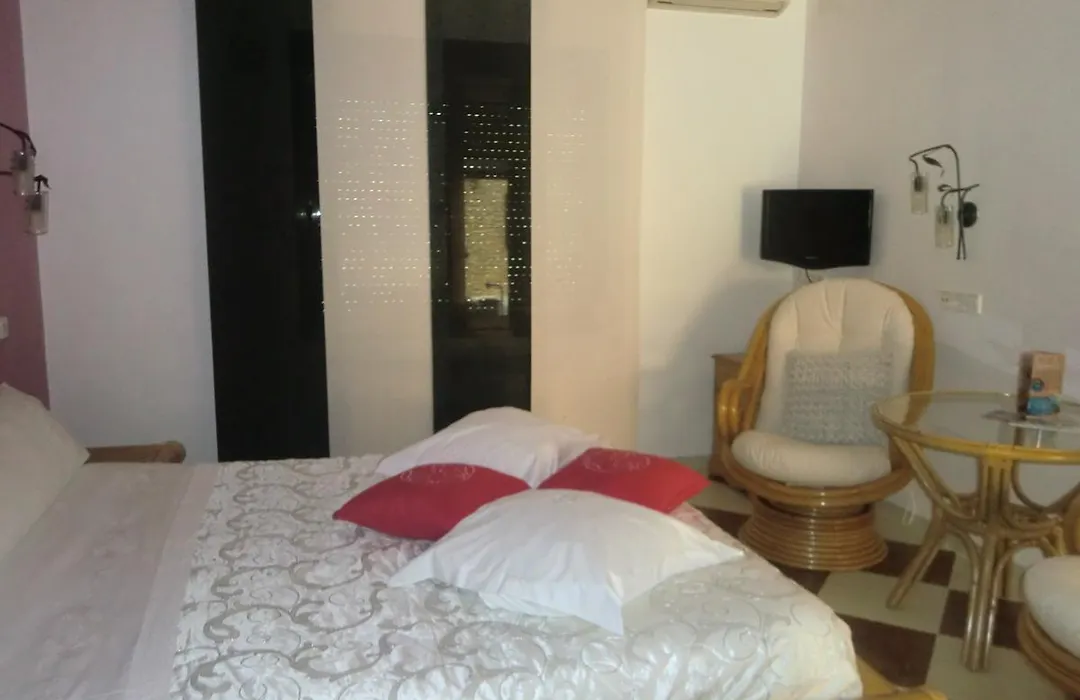 Hotel Gasaqui-1
