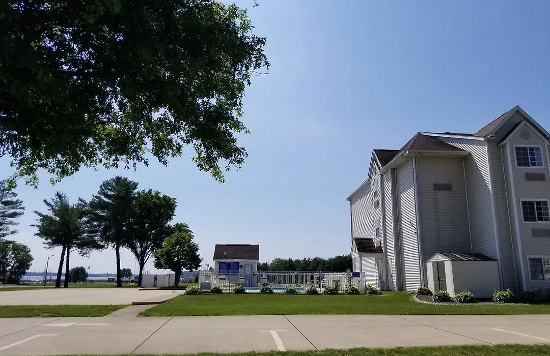 Mariner'S Village Resort-1