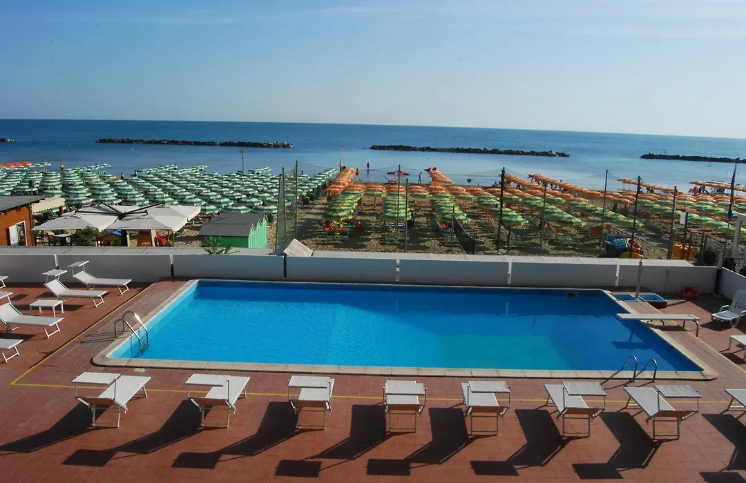 Hotel Embassy-1