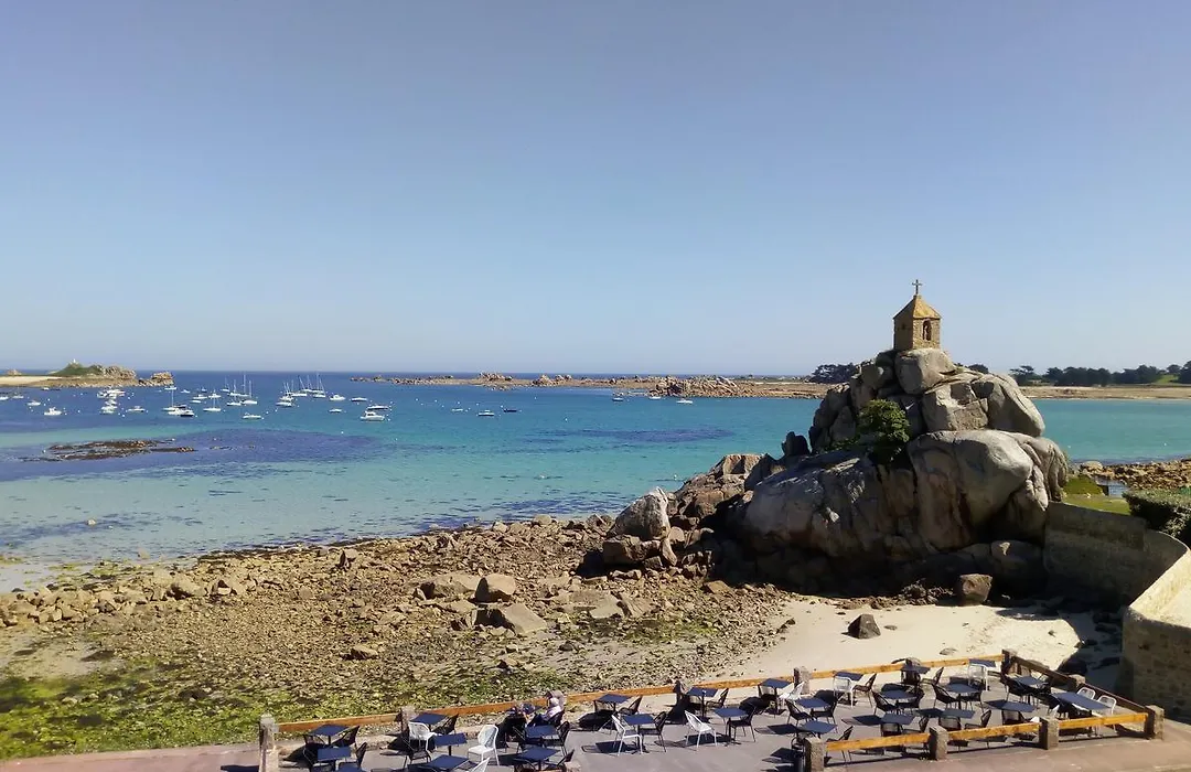 Grand Hotel De Port Blanc-1