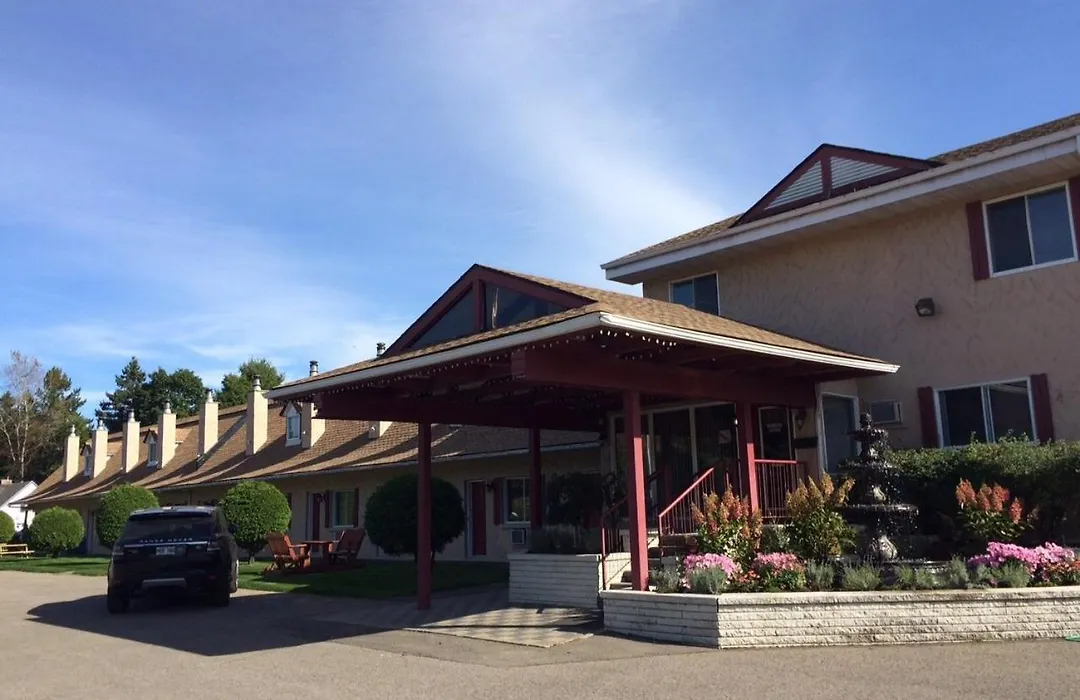 Motel des Pentes et Suites-1