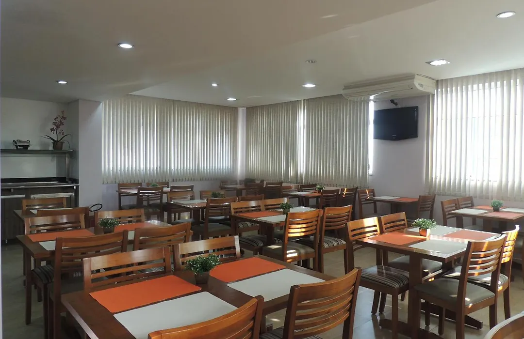 Hotel Luni-1