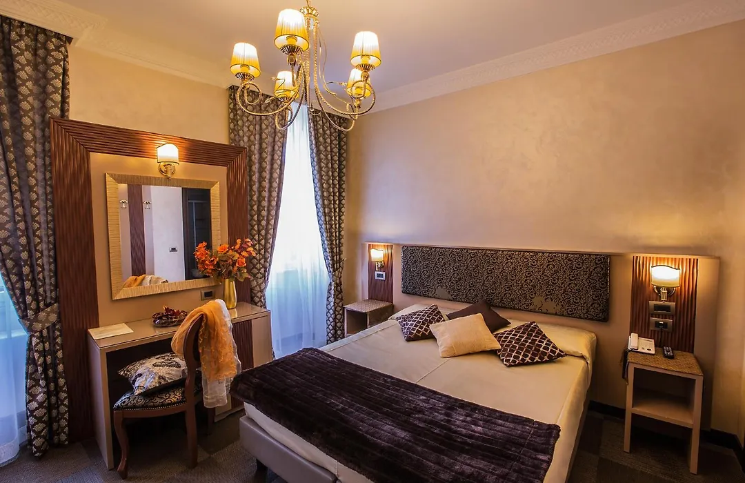 Hotel Romano-1