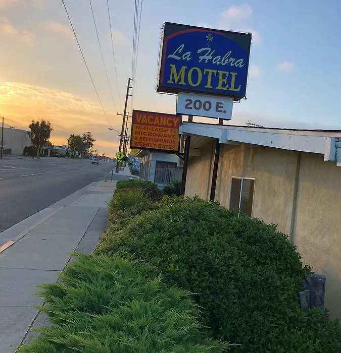 La Habra Motel-1
