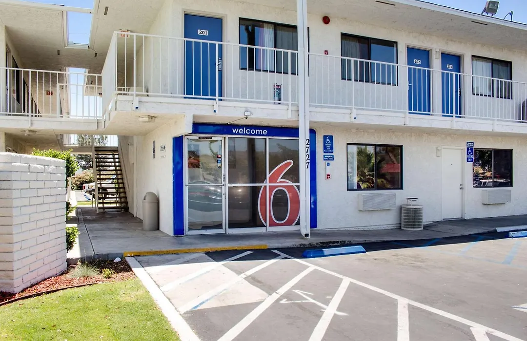 Motel 6-Bakersfield, Ca - South-1