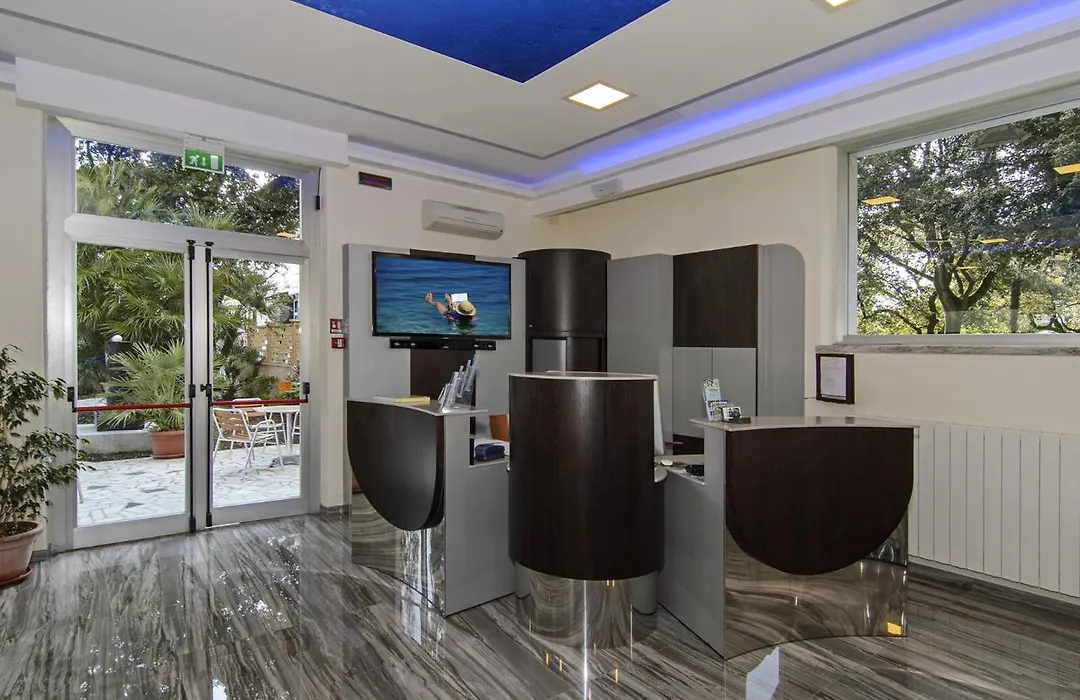 Hotel Roma-1