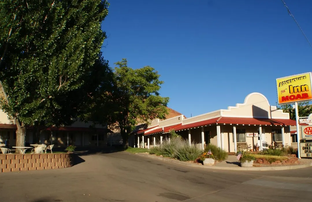 Adventure Inn Moab-1