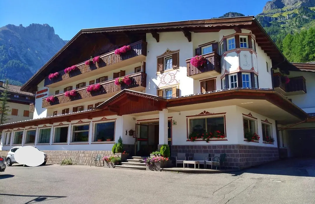 Albergo Arnica-1