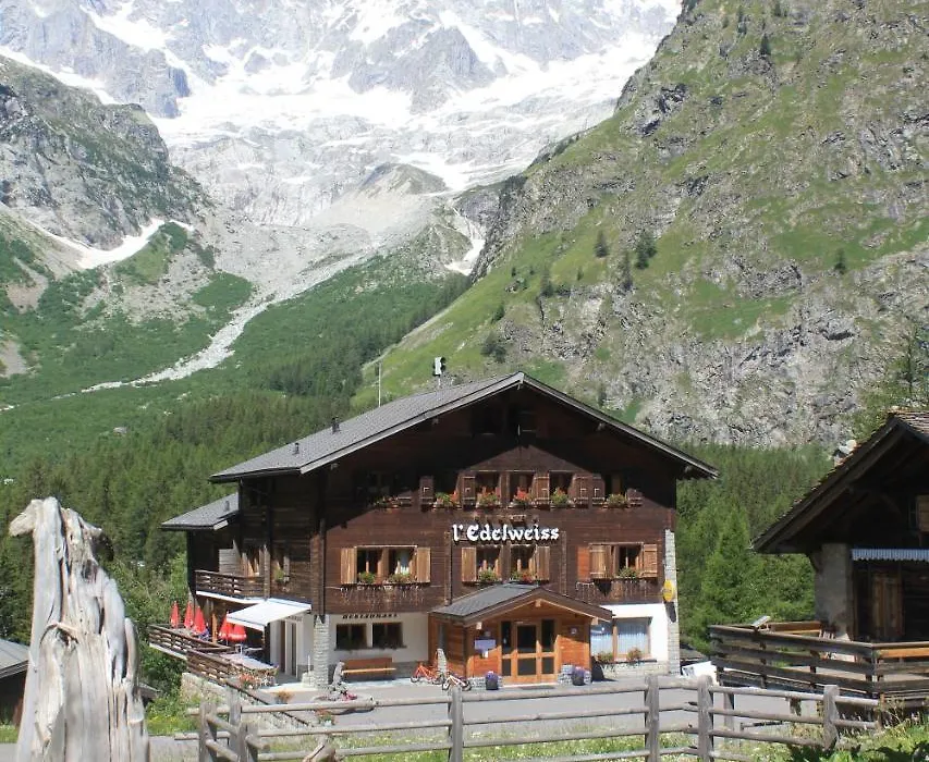 Hotel Edelweiss-1