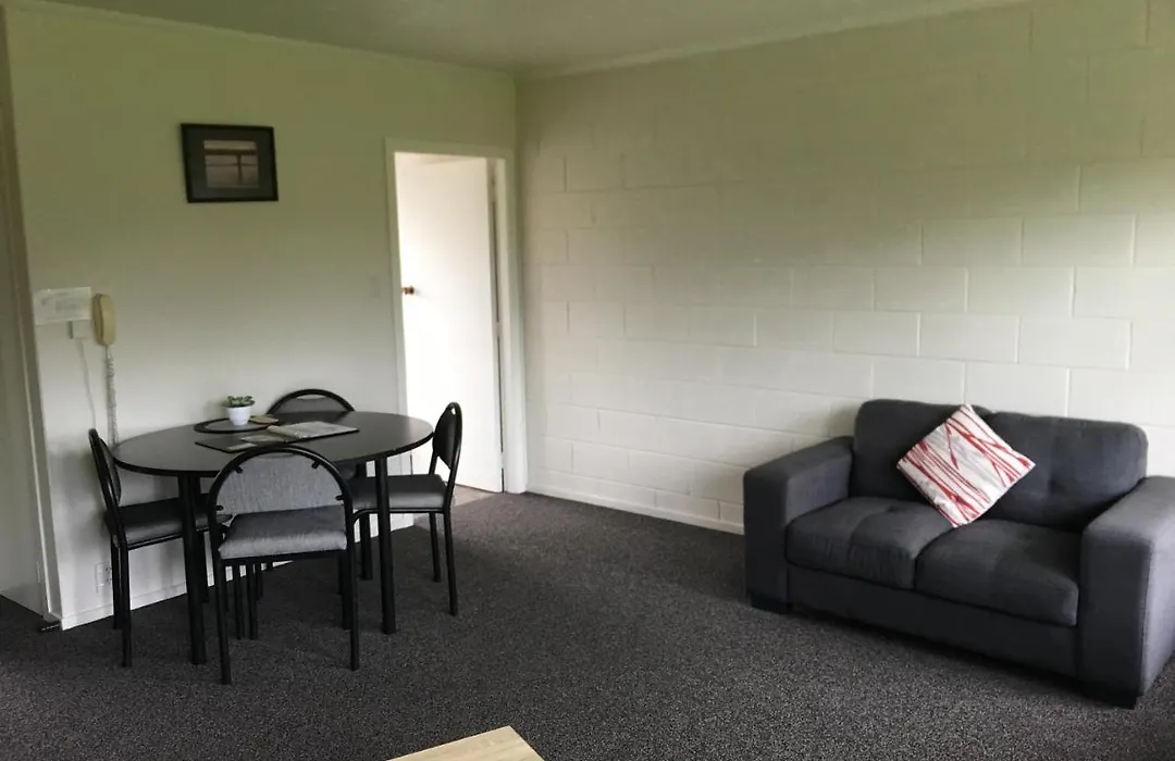 252 Beachside Motels & Holiday Park-1