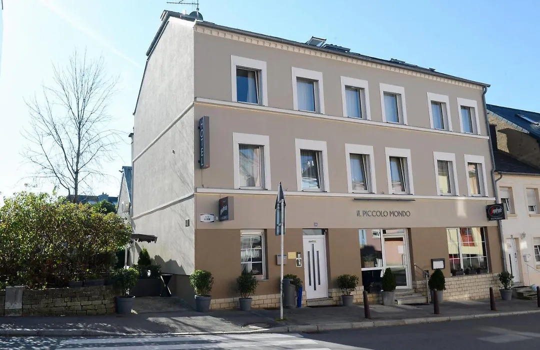 Il Piccolo Mondo-1