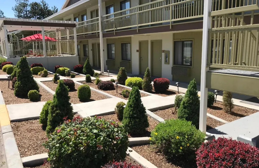 Airport Inn-1