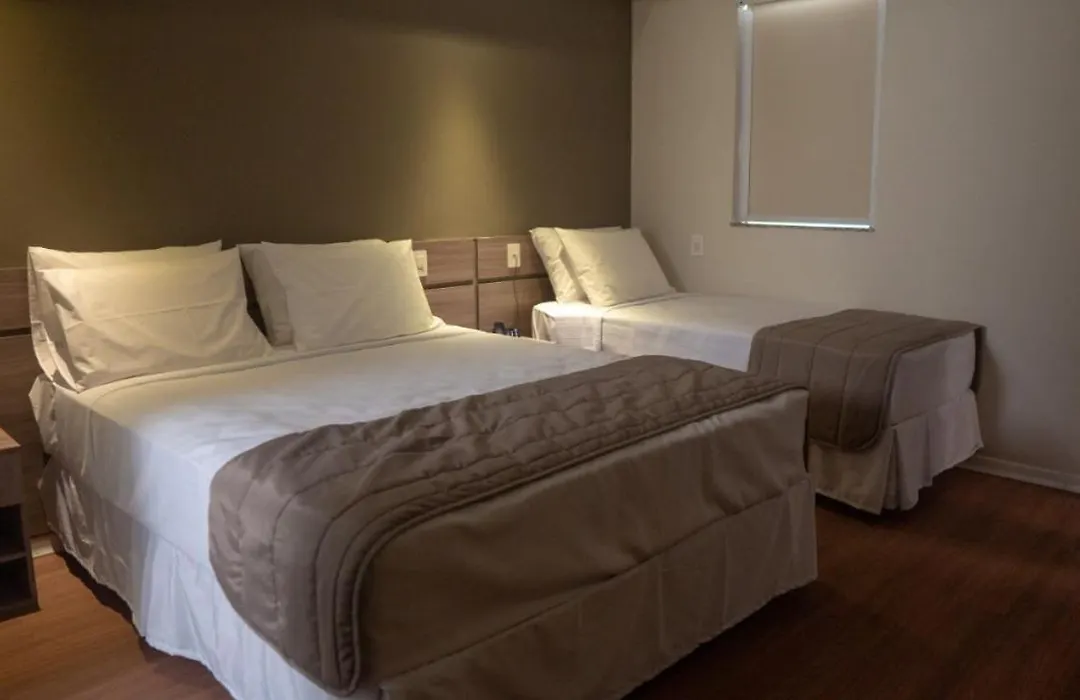 Hotel Golden Inn Lafaiete-1
