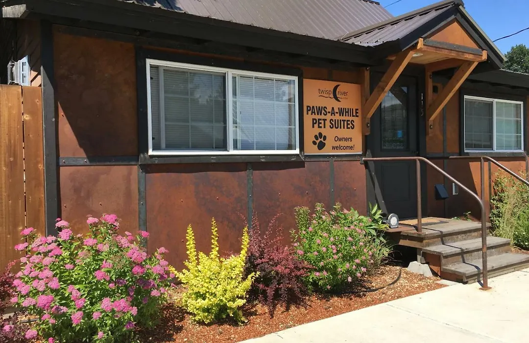 Twisp River Suites-1