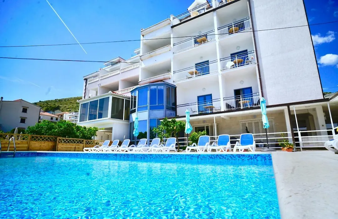 Villa Bavaria Trogir-1