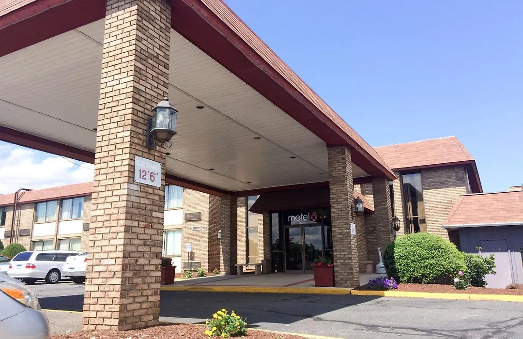 Travelodge By Wyndham Vernon Ct-1