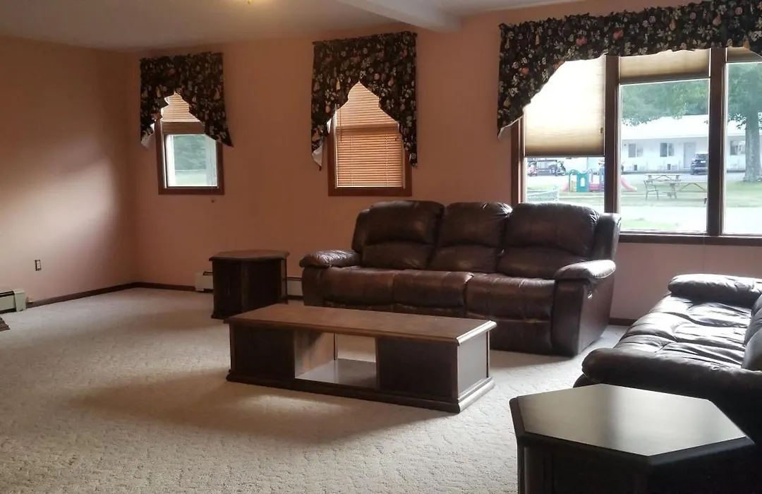 Red Ranch Inn-1