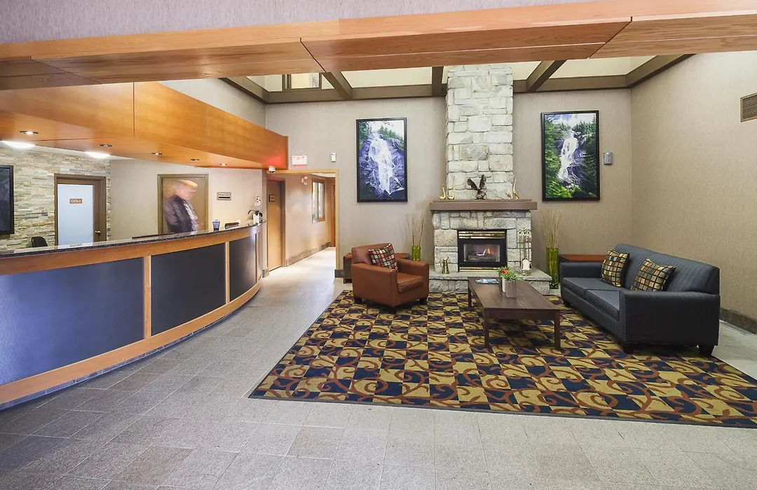 Mountain Retreat-1