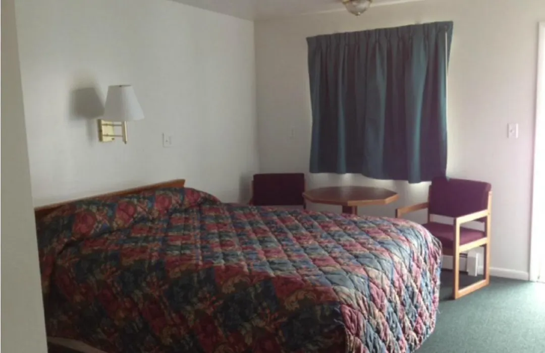 Town House Motel-1