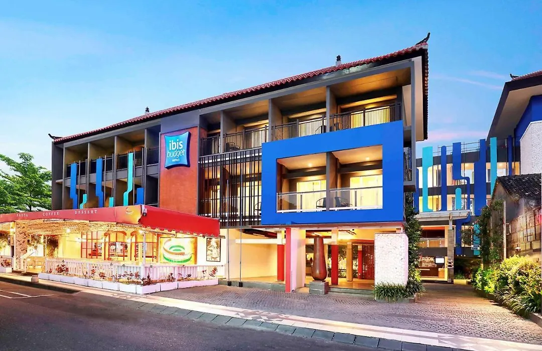 Primera Hotel Seminyak-1
