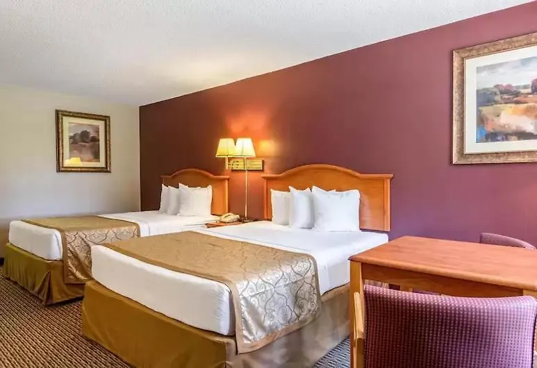 The Parkwood Inn & Suites-1