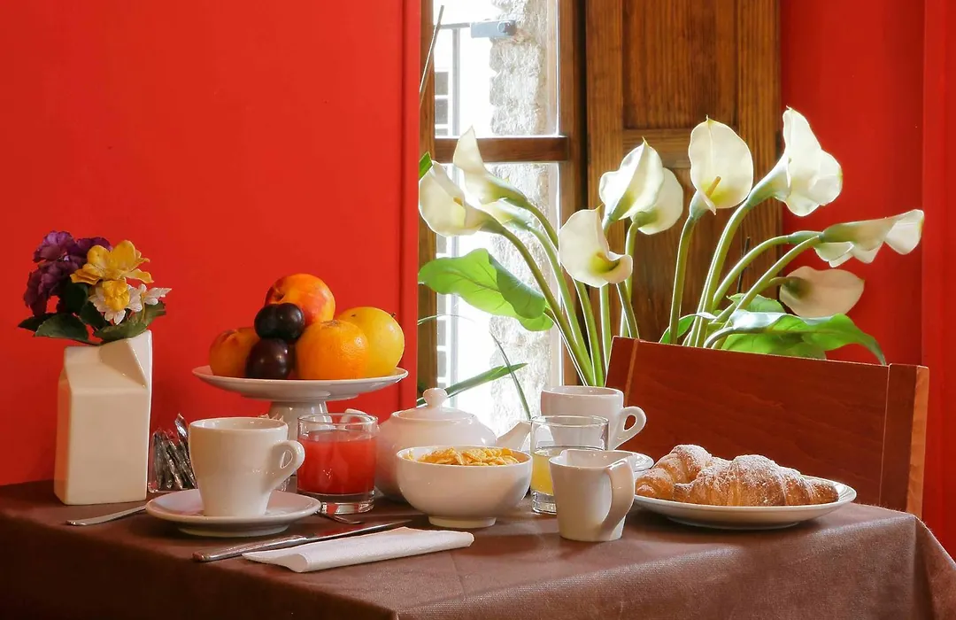 Hotel Properzio-1