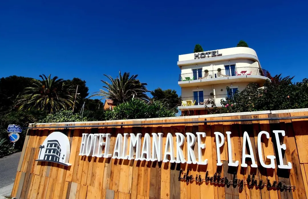 Hôtel Almanarre Plage - Hôtel Eco-Responsable-1