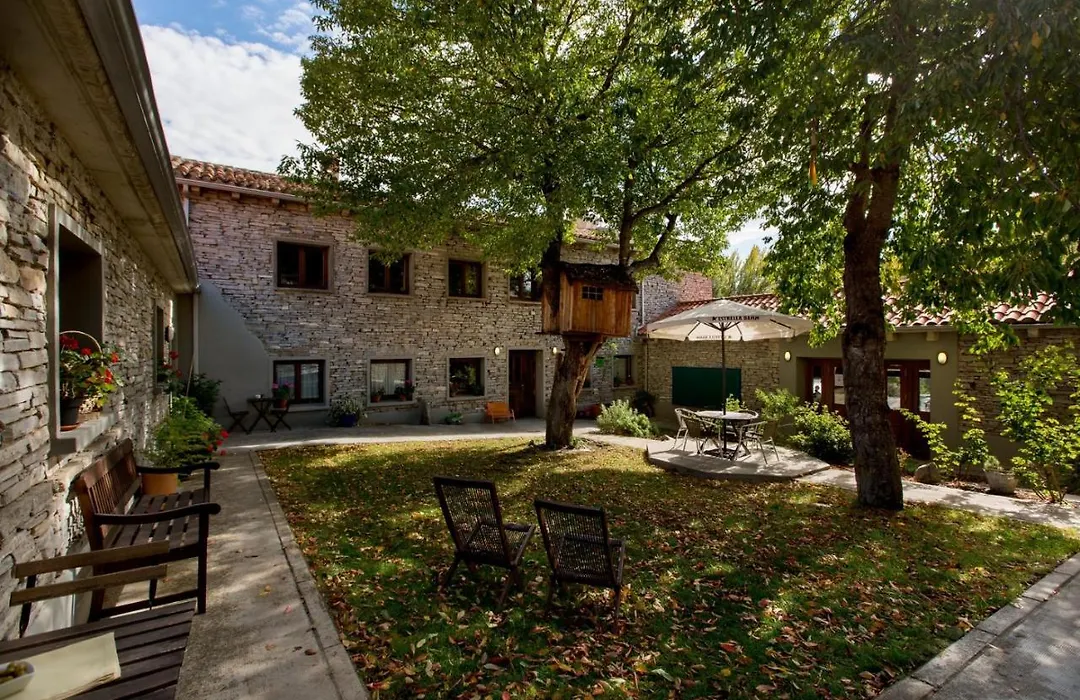 Hotel Rural Los Cerezos de Yanguas-1