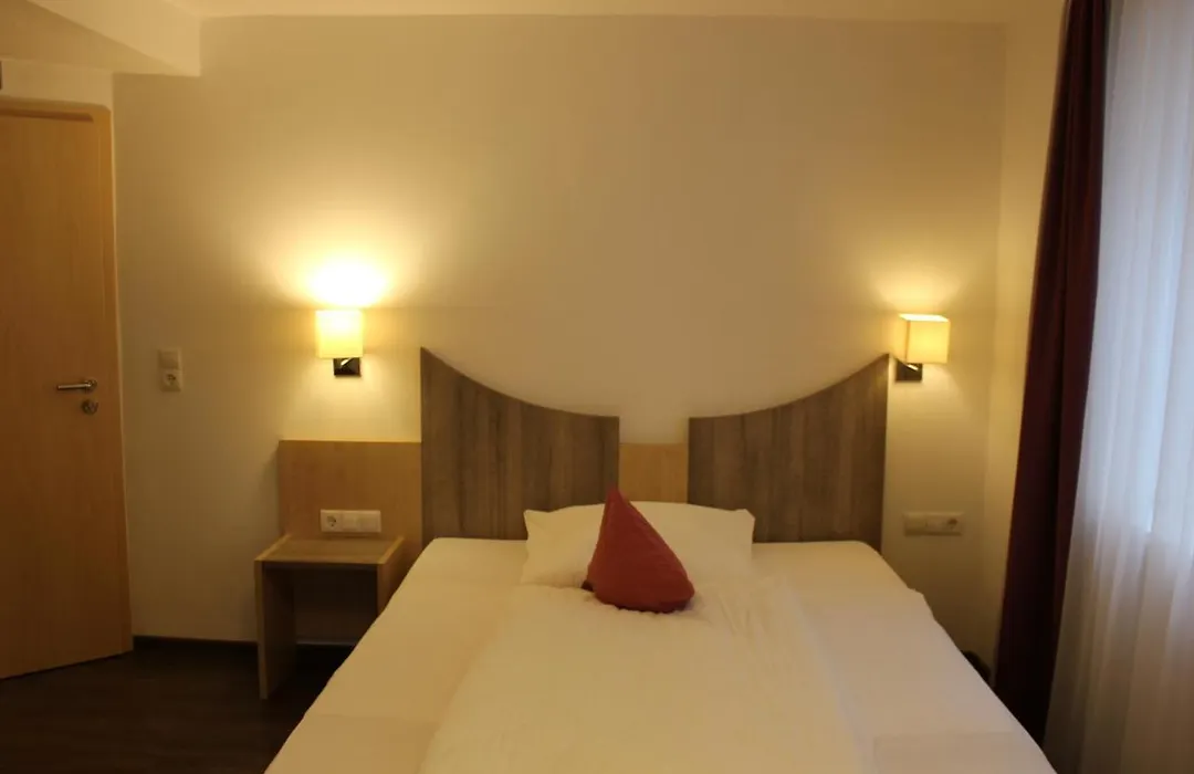 Hotel-Gasthaus-Kraft-1