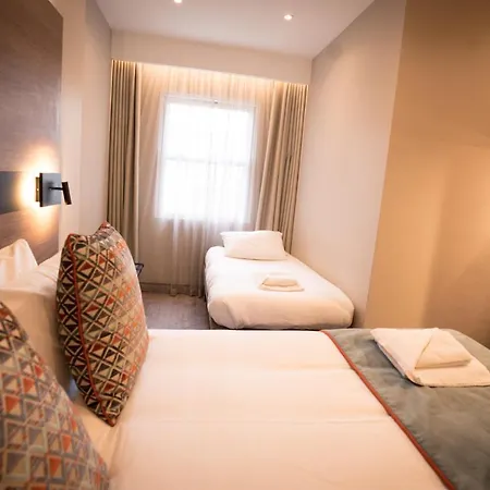 Oxford Hotel-2