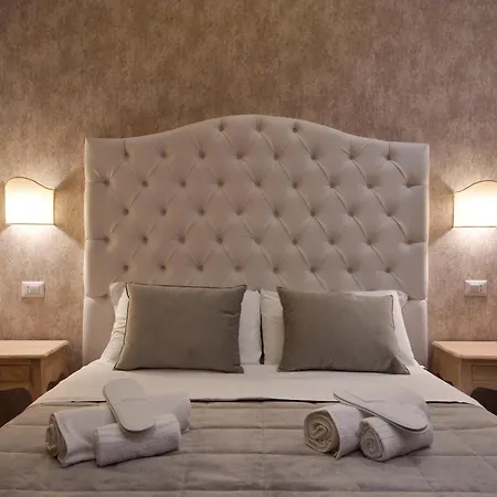 Veneto Suite Rome-2