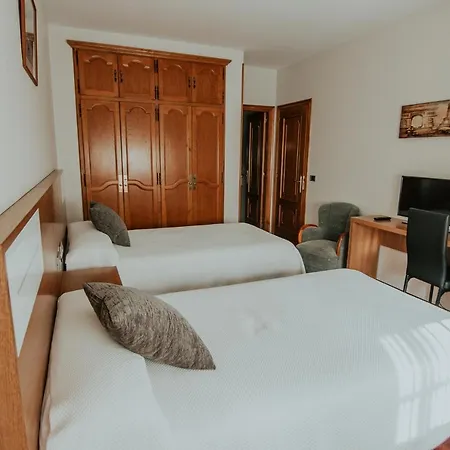 Hotel A Veiga-3
