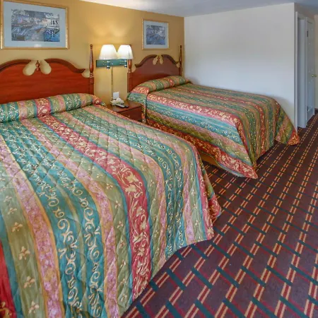 Budget Inn Watkins Glen-3