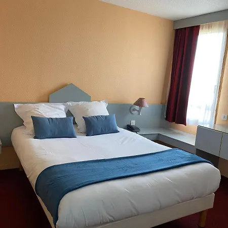 Brit Hotel Essentiel Moulins Avermes-3