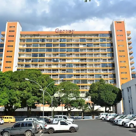 Garvey Park Hotel-3