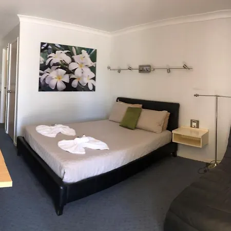 Carnarvon Gateway Motel-2
