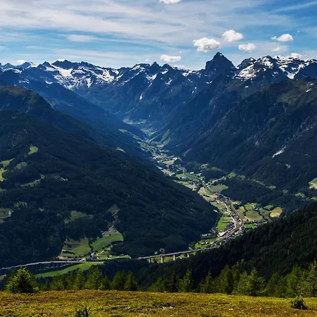 Pension Alpenhof B&B-3