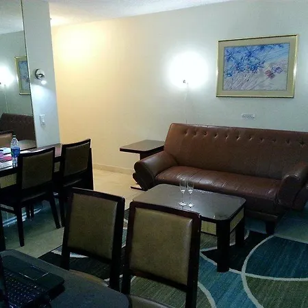 Waikiki Beach Condominiums-2