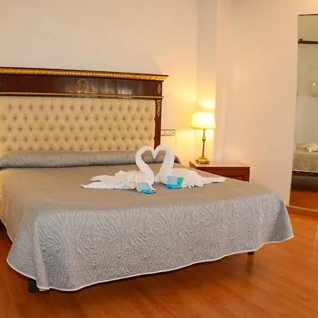 Hotel Cardinal-3