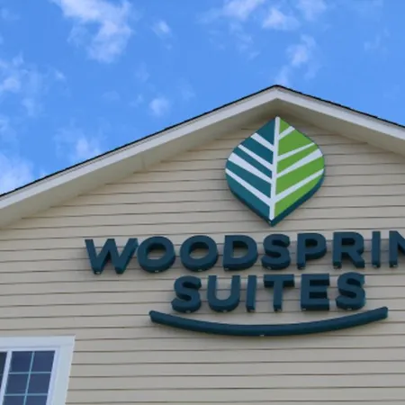 Woodspring Suites Conroe-3