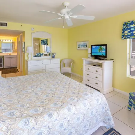Destin Towers - Available Aug 22-29 Oct 3-10 & Oct 24-31-3