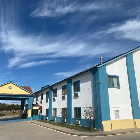 Tropicana Inn And Suites-3